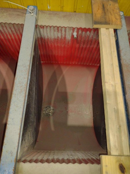 17 CUBIC FOOT VIBE TECH MODEL #VTHT-2472 TUB STYLE VIBRATORY FINISHER : YOBRO #25354