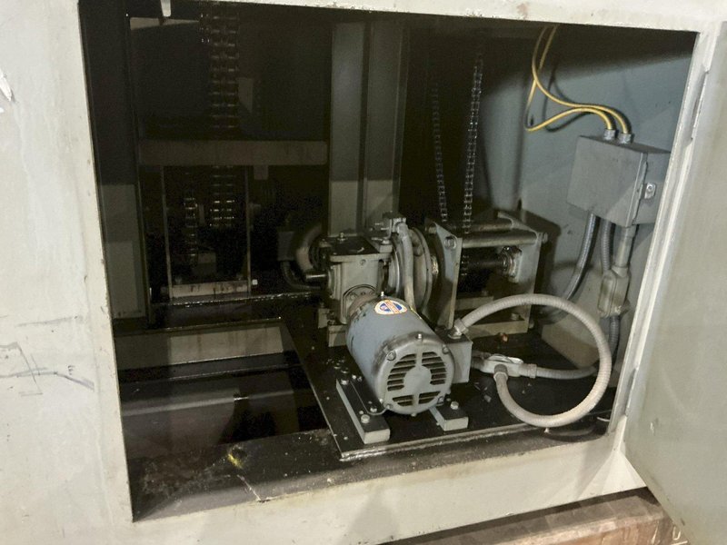 16,000 LB X 40" ROWE 16040-DSJ MOTORIZED UNCOILER. STOCK # 0219026