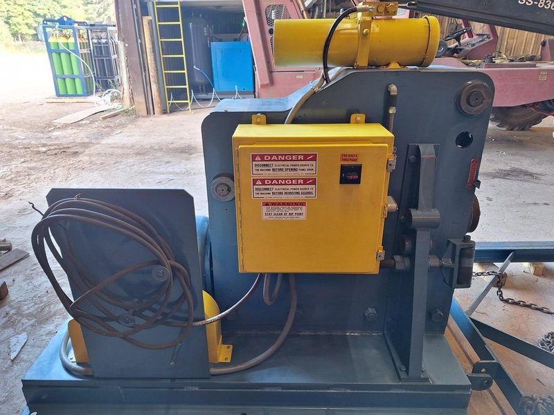 3/8″ Webb M4T3 Offset Forming Machine, 1961/2011 – Factory Refurbished, Non Rotating