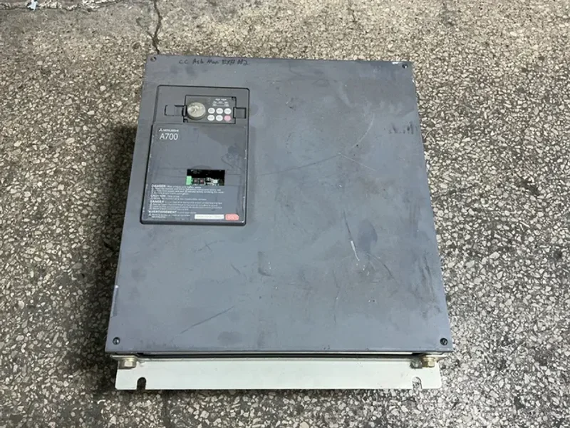 MITSUBISHI ELECTRIC CORPORATION FREQUENCY INVERTER   -  FR-A740-01100