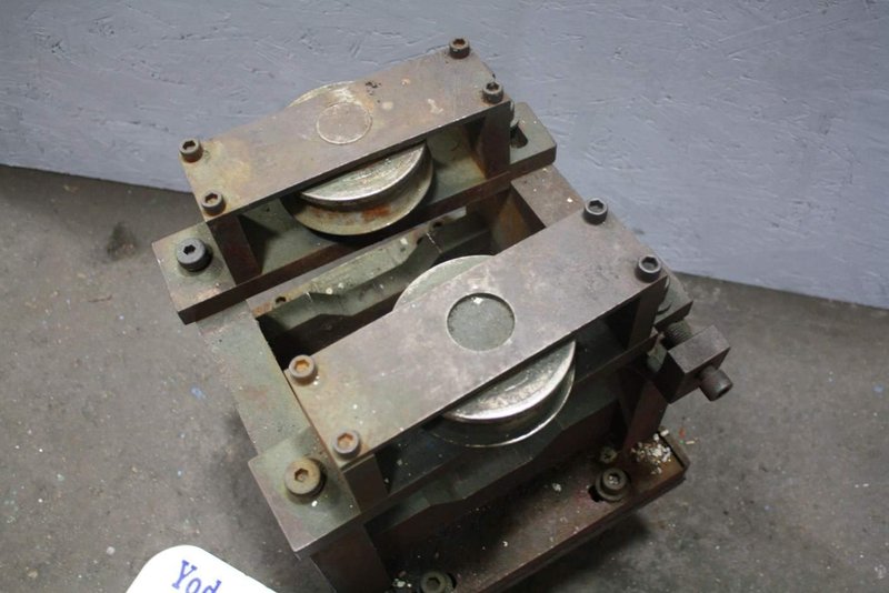 ROLLFORMER ENTRY EDGE GUIDE: STOCK 67580