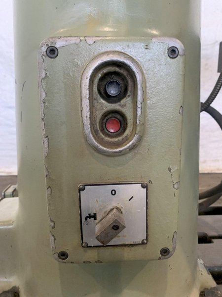 UCIMU R 915 L 30-40 RADIAL ARM DRILL. STOCK # 0254224