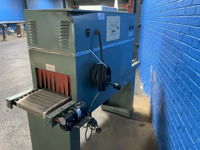 WELDOTRON 15” X 70” X 8” HEAT SHRINK TUNNEL  -  712I