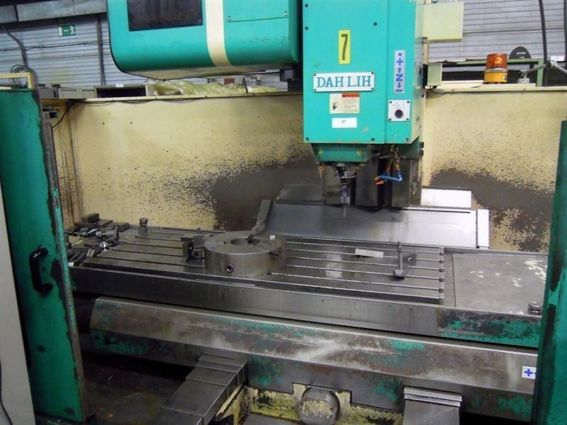 Dahlih - MCV 1500 CNC X:1500 - Y:630 - Z:700mm
