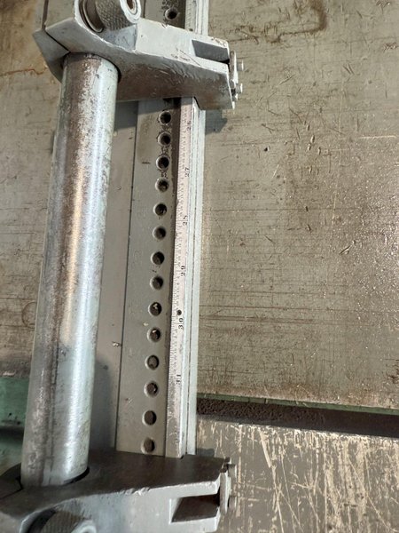 STRIPPIT SUPER 30/40 40-TON SINGLE STATION PUNCH PRESS W/ TOOLING INCLUDED. STOCK # 0774325