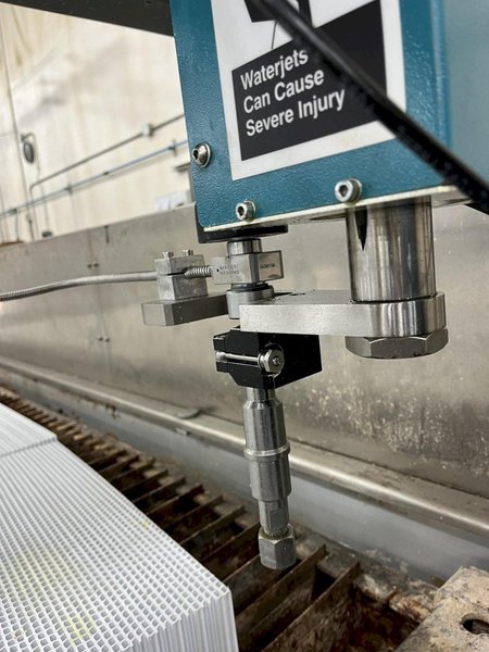 2017 FLOW MODEL #M2 3120B WATERJET TABLE, 30 HP PUMP: STOCK 20629