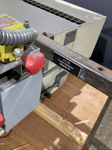 AIR QUALITY ENGINEERING AQE4000 FUME EXTRACTOR USED