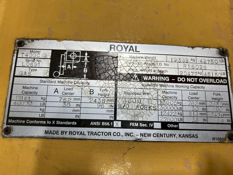 Royal T400C Gas/LGP 40,000 Lbs Forklift Fork Truck Hard Tire with Hoist Taylor Cat Tow Motor