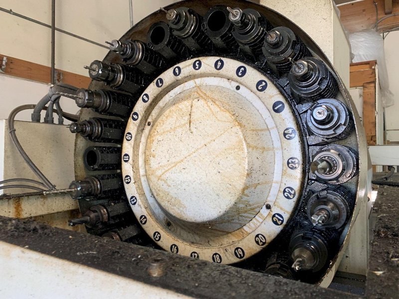 2006 LITZ HITECH CV-800 Vertical Machining Centers