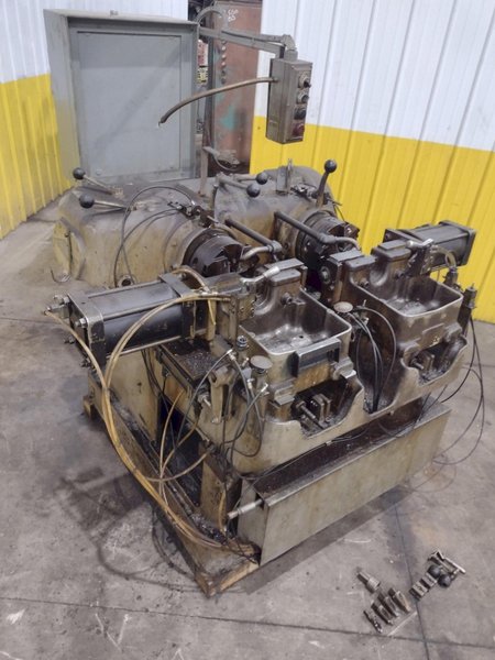 2 SPINDLE x 1.25" LANDIS THREADER / THREADING MACHINE: YOBRO #24699