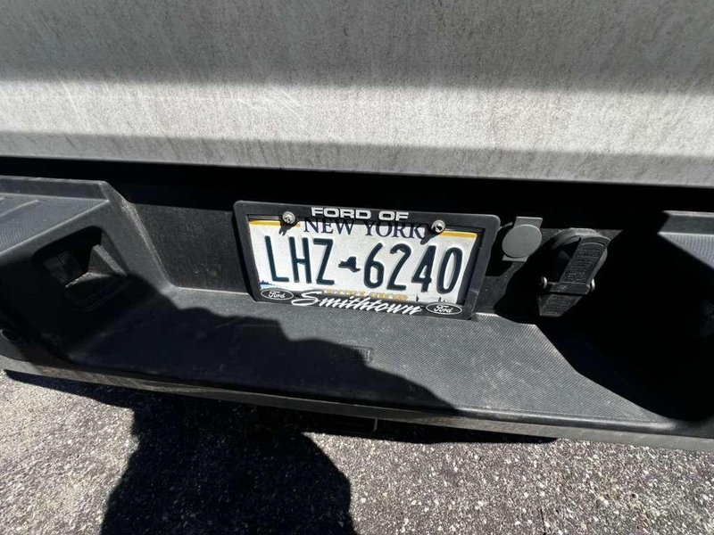 Ford F-150 Pickup Truck, 2024 – 4×4 Crew Cab – Clean Late Model Work