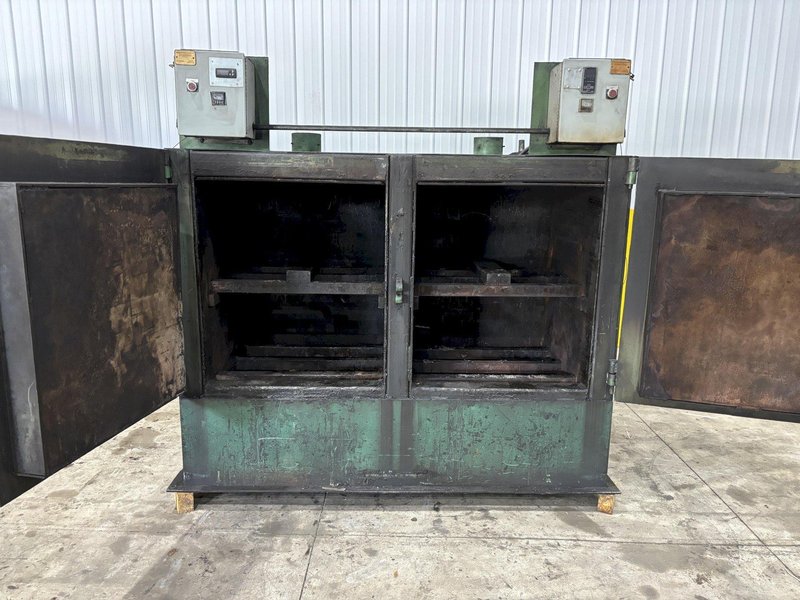 1998 DAYTON DUAL ZONE GAS POWERED PRE-HEAT DIE OVEN, WITH DIGITAL TEMP CONTROLLER: STOCK #20823