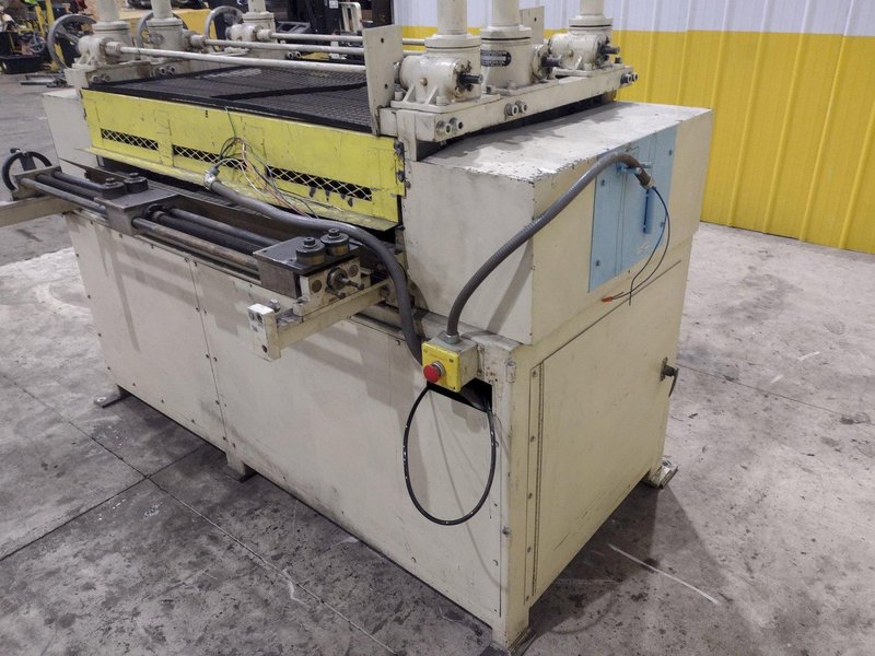 48″ X 7 ROLL GARY MODEL 4650-48 POWER STRAIGHTENER