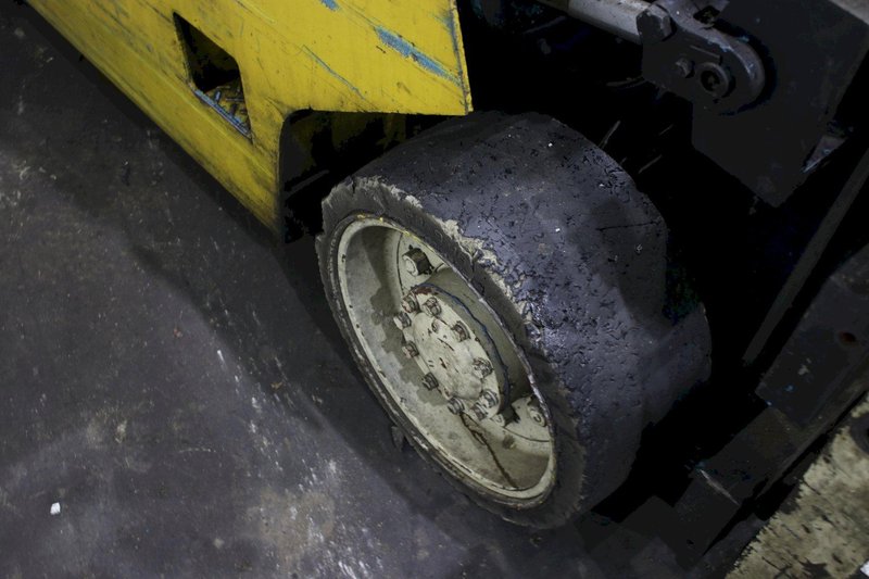 6000 LBS YALE  MODEL # GLCO60LCSBE077 FORKLIFT: STOCK #75900