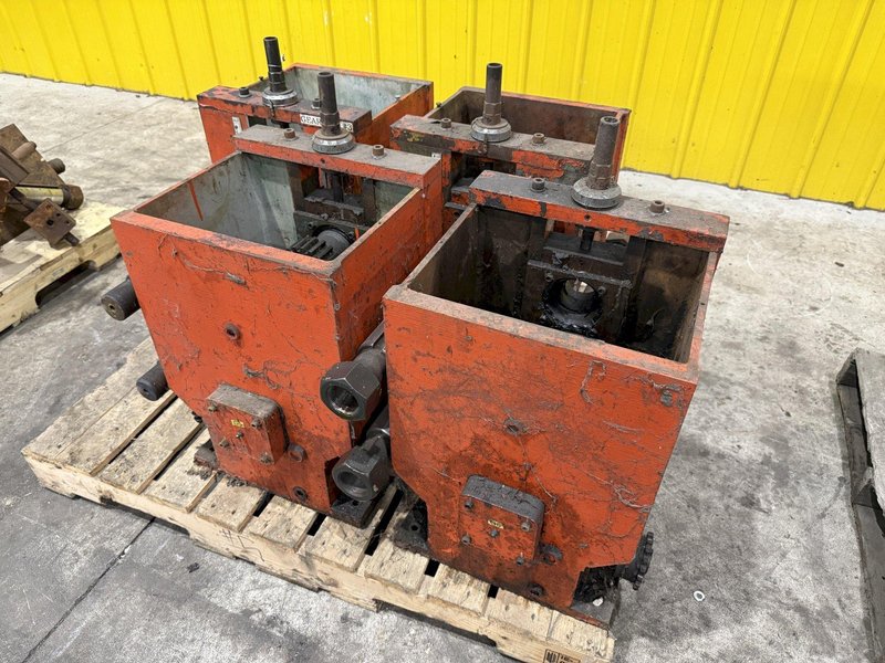 DAHLSTOM ROLLFORMER HEADS / GEAR BOXES, FOR 2.5&quot; SPINDLES: STOCK #23425