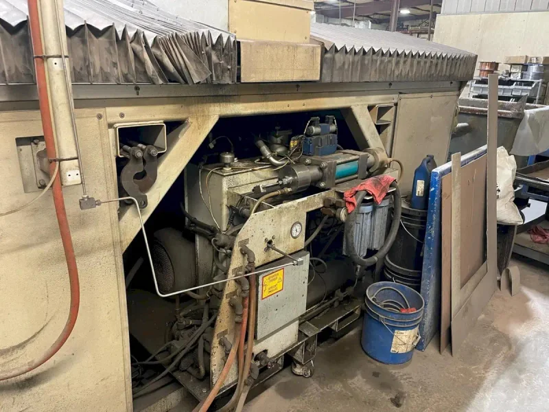 2004 FLOW IFB 4800 | Waterjet Cutters