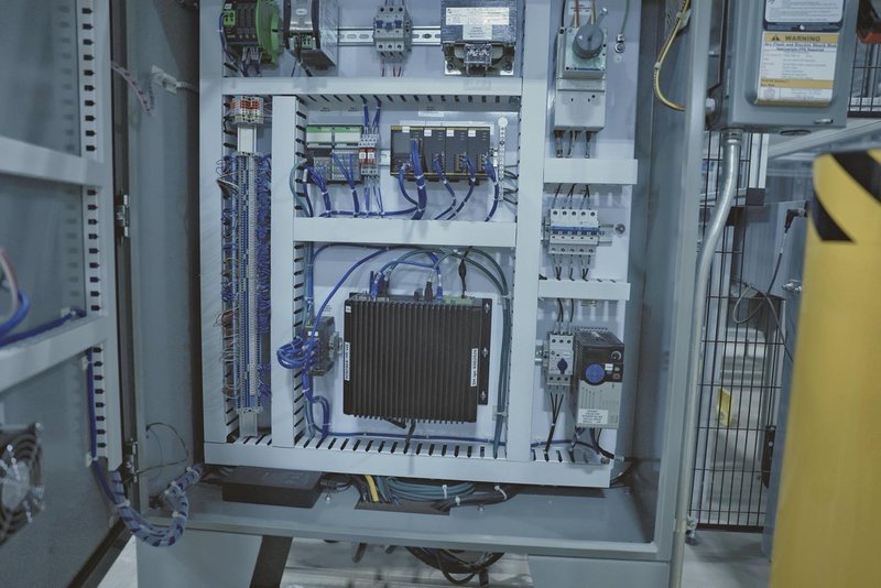 Yaskawa Motoman GP25-12 Robots (2) – YRC1000 Controllers, Mech-Mind 3D Vision, Bin Picking, Integrated Safety Cells, 2022