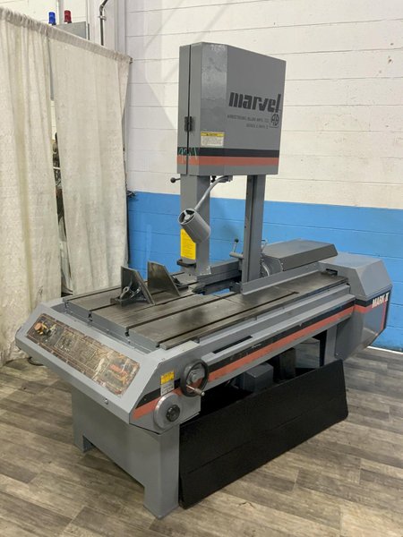 18" X 22" MARVEL MARK II VERTICAL BAND SAW: STOCK #81064