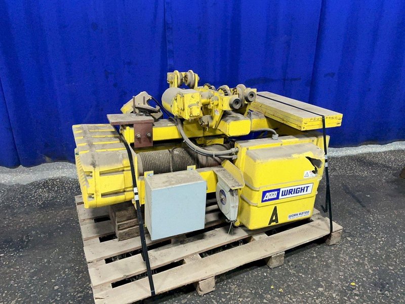 ACCO WRIGHT 1.5 TONS HOIST