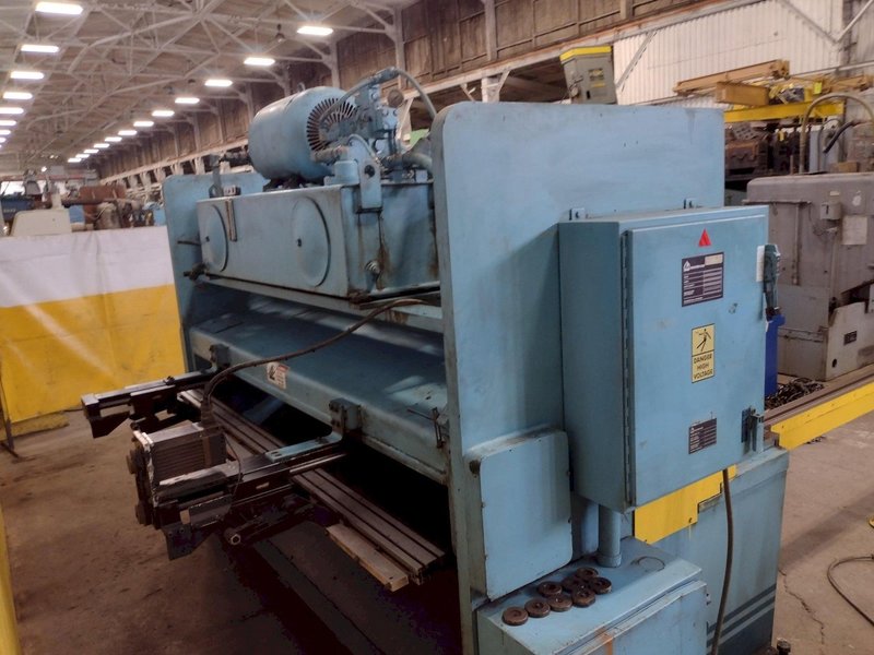 8&#039; x 1/4&quot; MASTER-FAB MODEL #SSB250-8 HYDRAULIC SHEAR: STOCK #18844