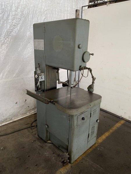 18" GROB NS18 VERTICAL BANDSAW. STOCK # 0683824.