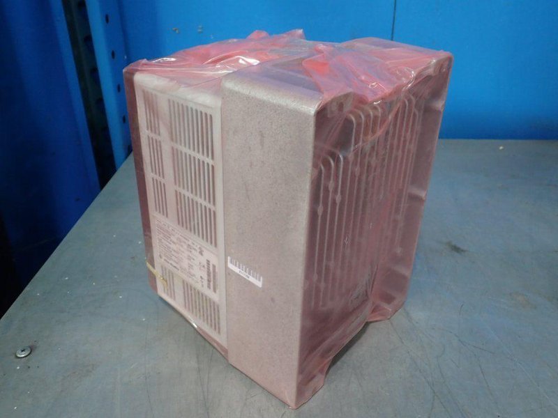 ALLEN BRADLEY AC DRIVE   -  20AD8P0A0AYNANC0
