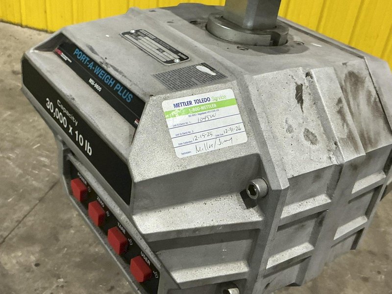 30,000 LBS PORT-A-WEIGH MODEL #MSI-9800HT DIGITAL CRANE SCALE: YOBRO #25146