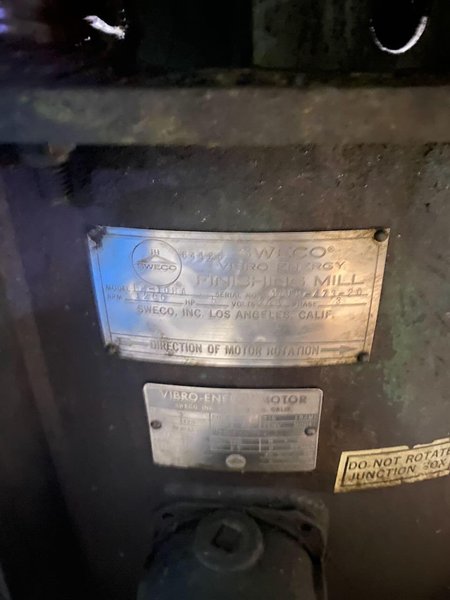 Sweco Model FM-10HA Vibratory Finisher