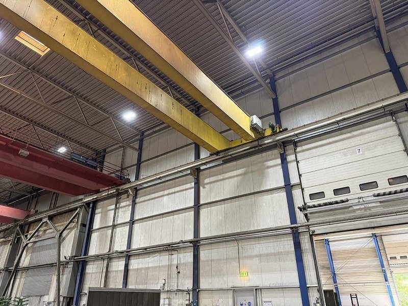 Stahl - 20 ton x 30 000 mm