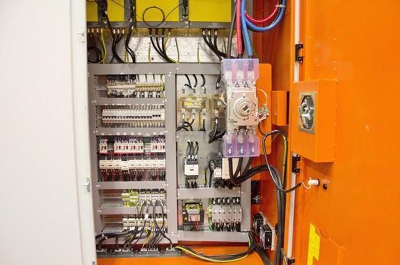 Microcut 5.12&quot; CNC T-Type Horizontal Boring Mill