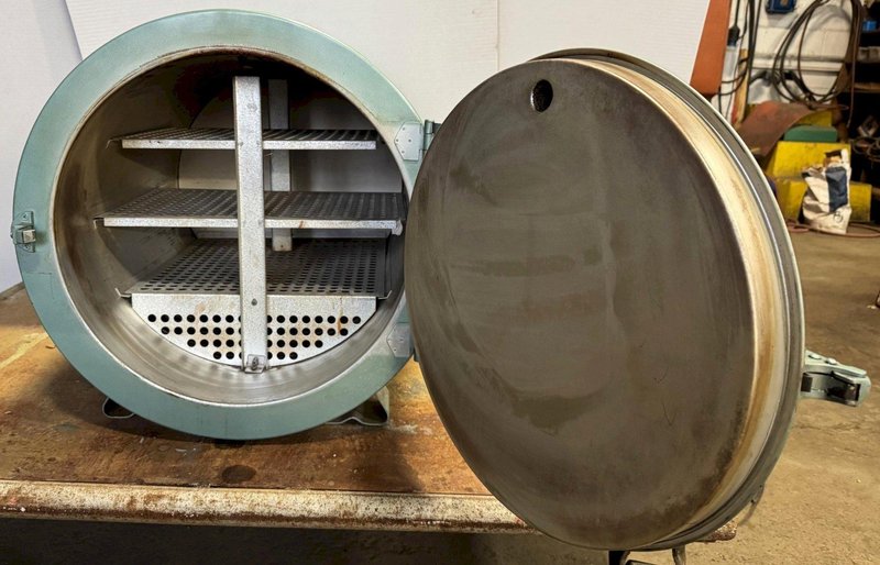 Phoenix Dry Rod Oven No. 16C Type 300, 100-550 Deg F, 1 Phase, Nice