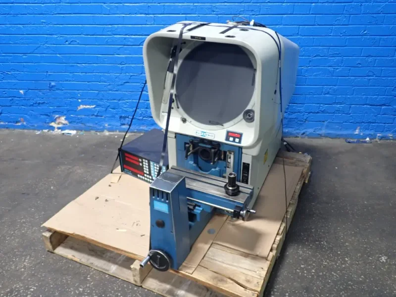 DELTRONIC 16” OPTICAL COMPARATOR   -  DH-14