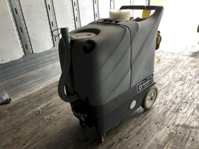 NILFISK ADVANCED MODEL AQUAPRO C CARPET CLEANER: STOCK #14011