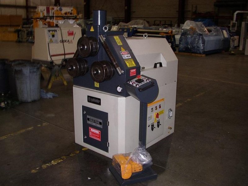 1/4" x 3" x 3" New Cole Tuve by Sahinler Angle and Shape Bending Roll Model HPK60