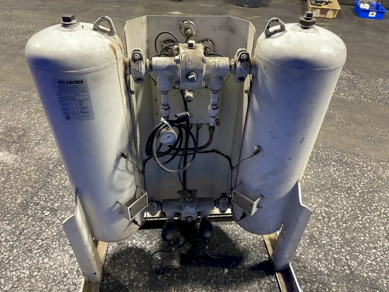 DELTECH 165 SCFM @ 100 PSIG PRESSURE-SWING REGENERATIVE DESICCANT COMPRESSED AIR DRYER  -  HCS-165
