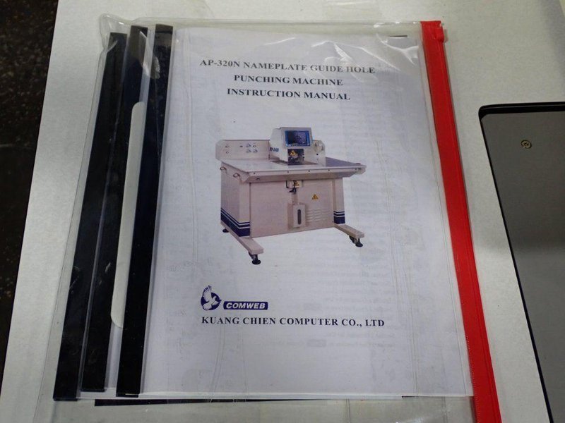 39" X 24" NAMEPLATE GUIDE HOLE PUNCHING MACHINE   -  AP-320N
