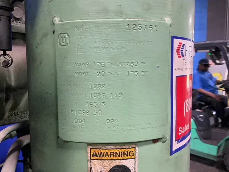 SULLAIR AIR COMPRESSOR  -  10-40 ACAC