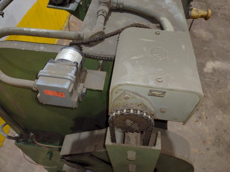 35 TON VERSON 24" X 96" FLANGE BED MECHANICAL PRESS BRAKE: STOCK #20241