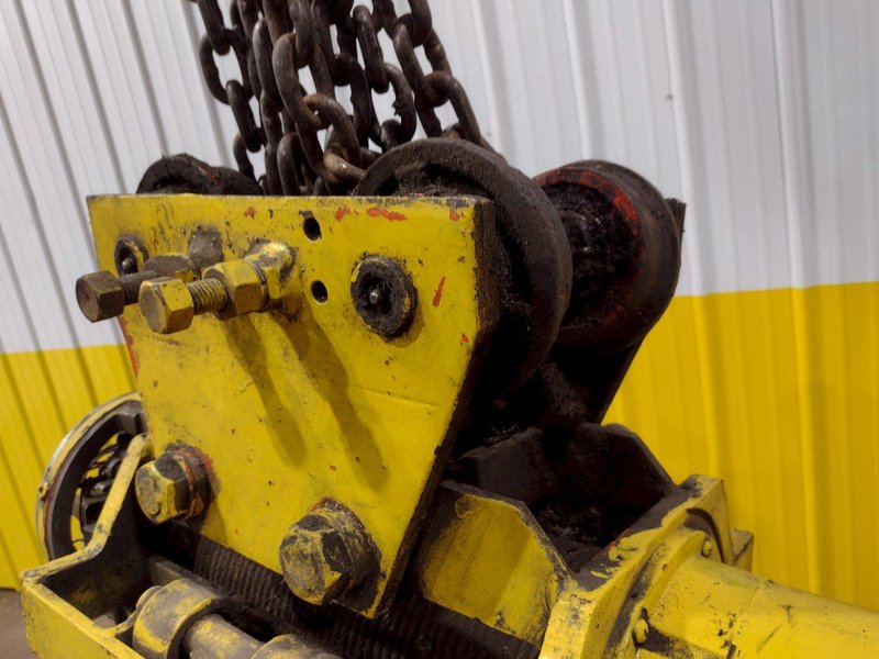 3,000 LB POWERED CABLE HOIST: STOCK #18896