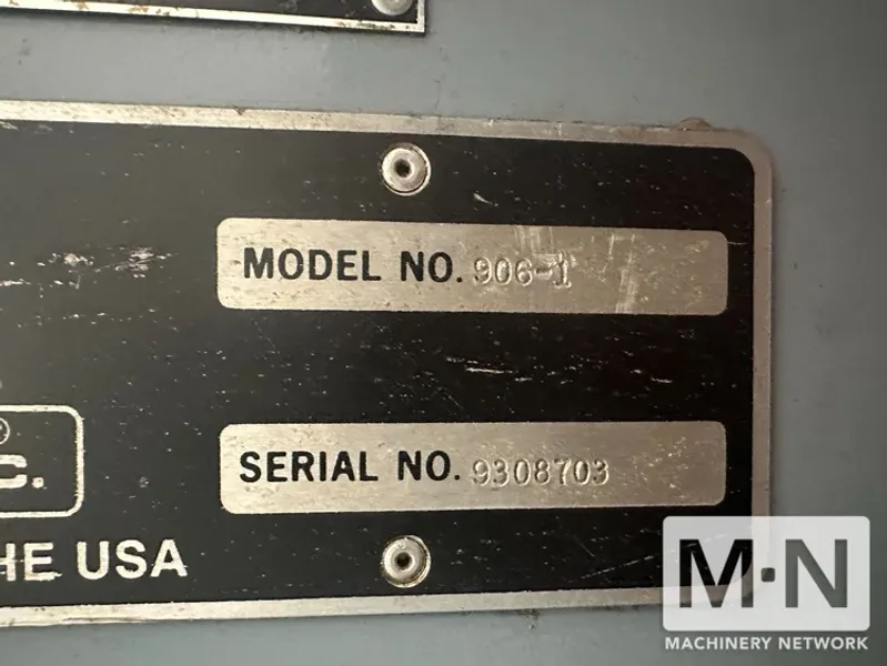 Fadal VMC-40 CNC Vertical Machining Center, 1993 w/ Fadal Rotary Table