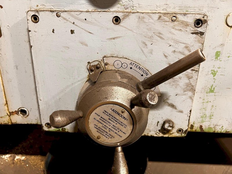 62" X 320" GEMINIS MODEL #GE1400 ENGINE LATHE 4" HOLE : YOBRO 25561