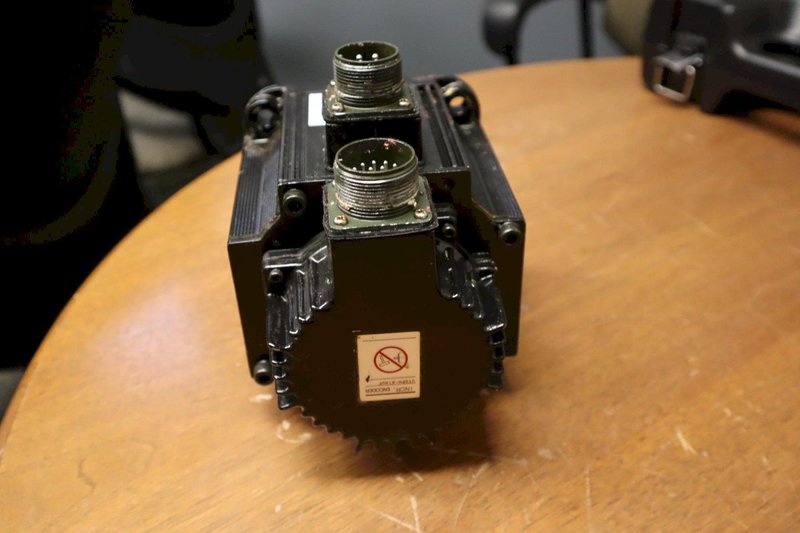 Used Haas Sigma 1 (Short) Servo Axis Motor (Yaskawa SGMG-09A2AB) Part #93-0346