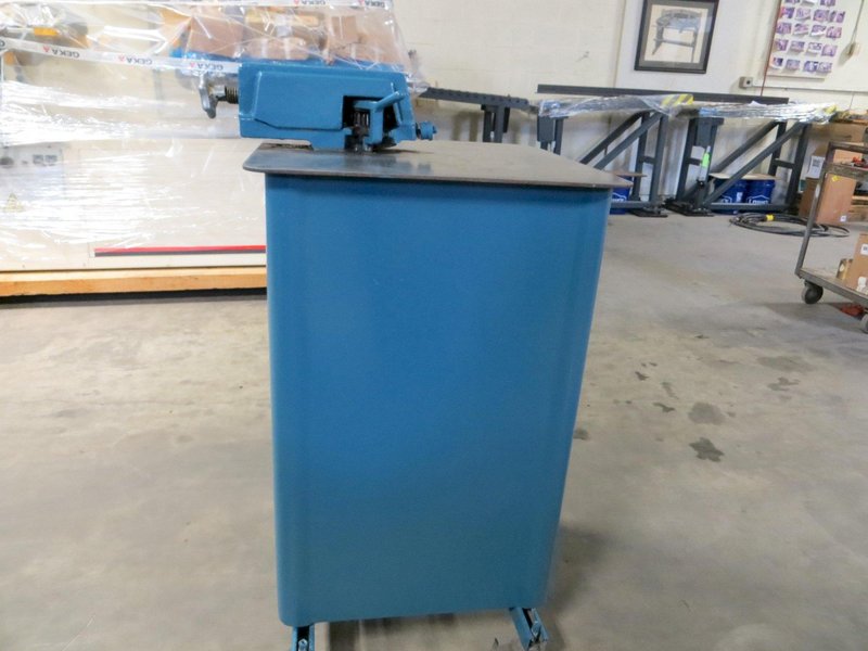 18 Ga Used Lockformer Auto Guide Power Flanger