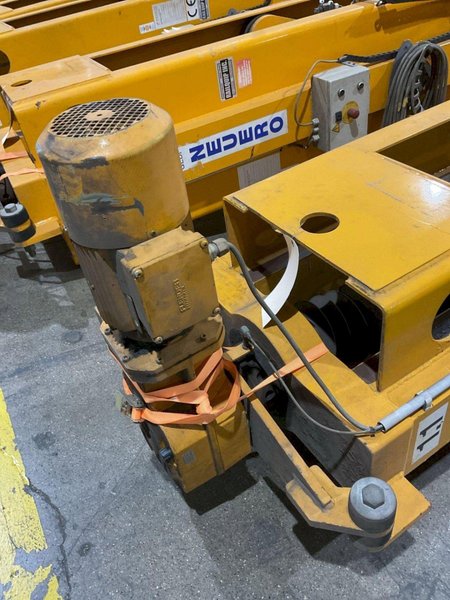 (8) 20 TON NEUERO GEDI 3277 MOBILE VEHICLE LIFTS: YOBRO #23870