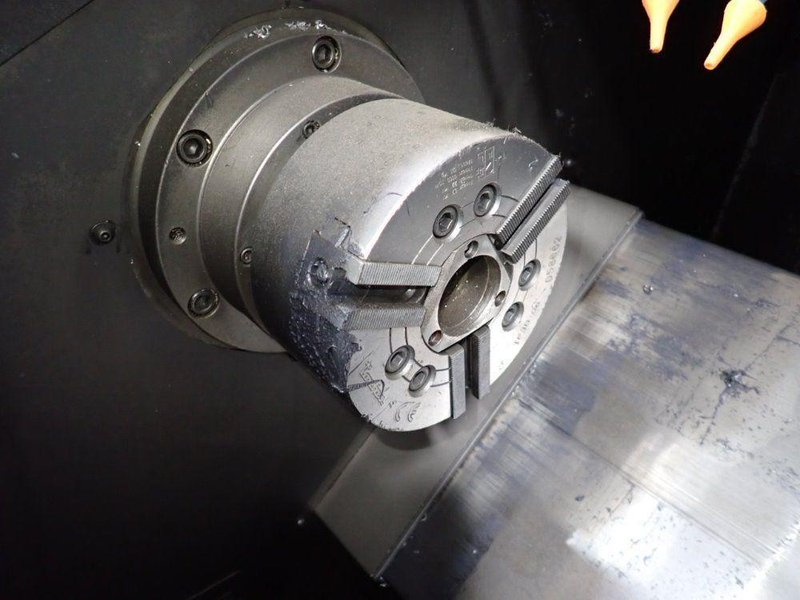 YANG IRON WORKS CO CNC LATHE  -  SML 12