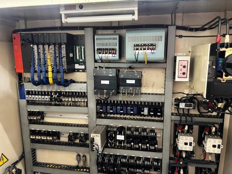 Asahi Okuma Model AOT-16B Two Die Two Blow Heading Machine