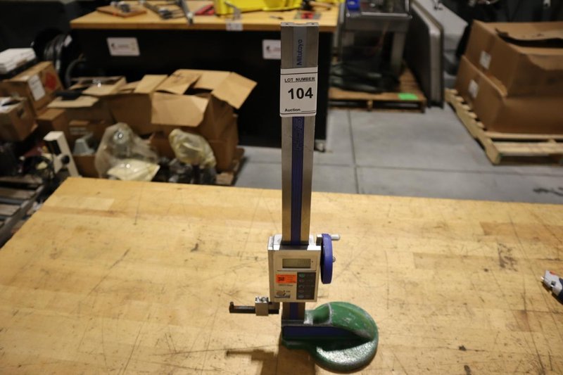 Mitutoyo HDS0H12"C Absolute Digimatic Height Gage- Auction Item