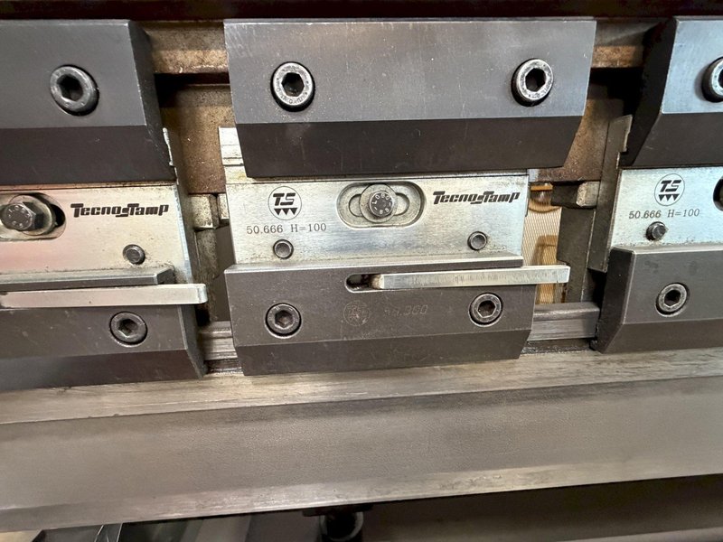 120 TON X 17' G.A.D.E. MODEL PS-C-5120 3-AXIS CNC HYDRAULIC PRESS BRAKE