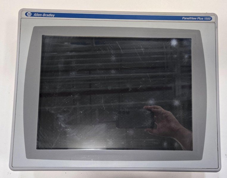 ALLEN BRADLEY 2711P-T15C4D2 SER A PANELVIEW PLUS 1500  USED