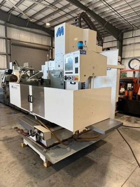 Milltronics RH-25 CNC Vertical Milling Machine 40 taper #7309